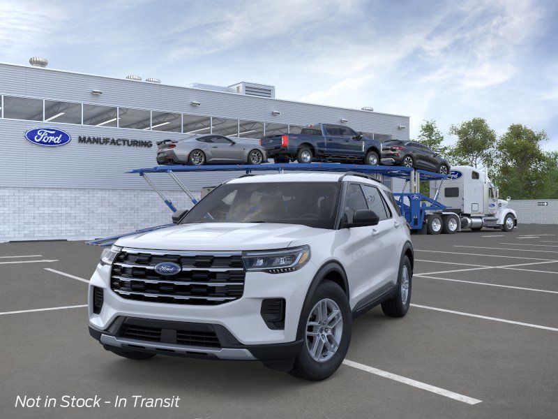 New 2026 Space White Metallic Ford Active image 3