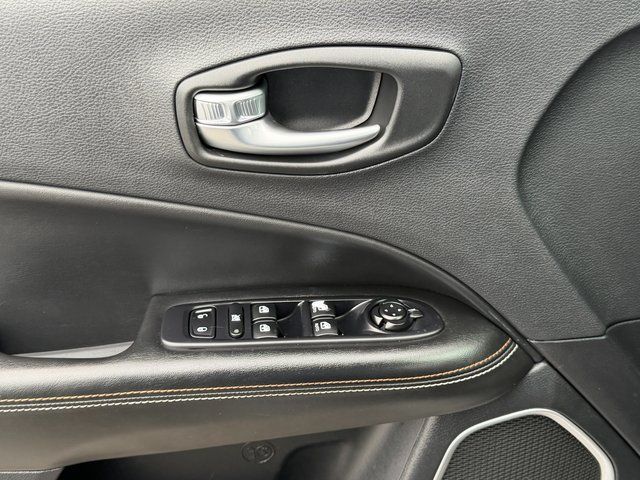 Used 2019 Billet Silver Metallic Jeep Latitude image 26