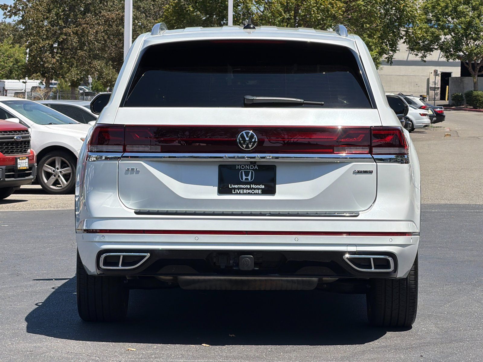 2024 Volkswagen Atlas 2.0T SEL Premium R-Line — foto completa 5 de 28