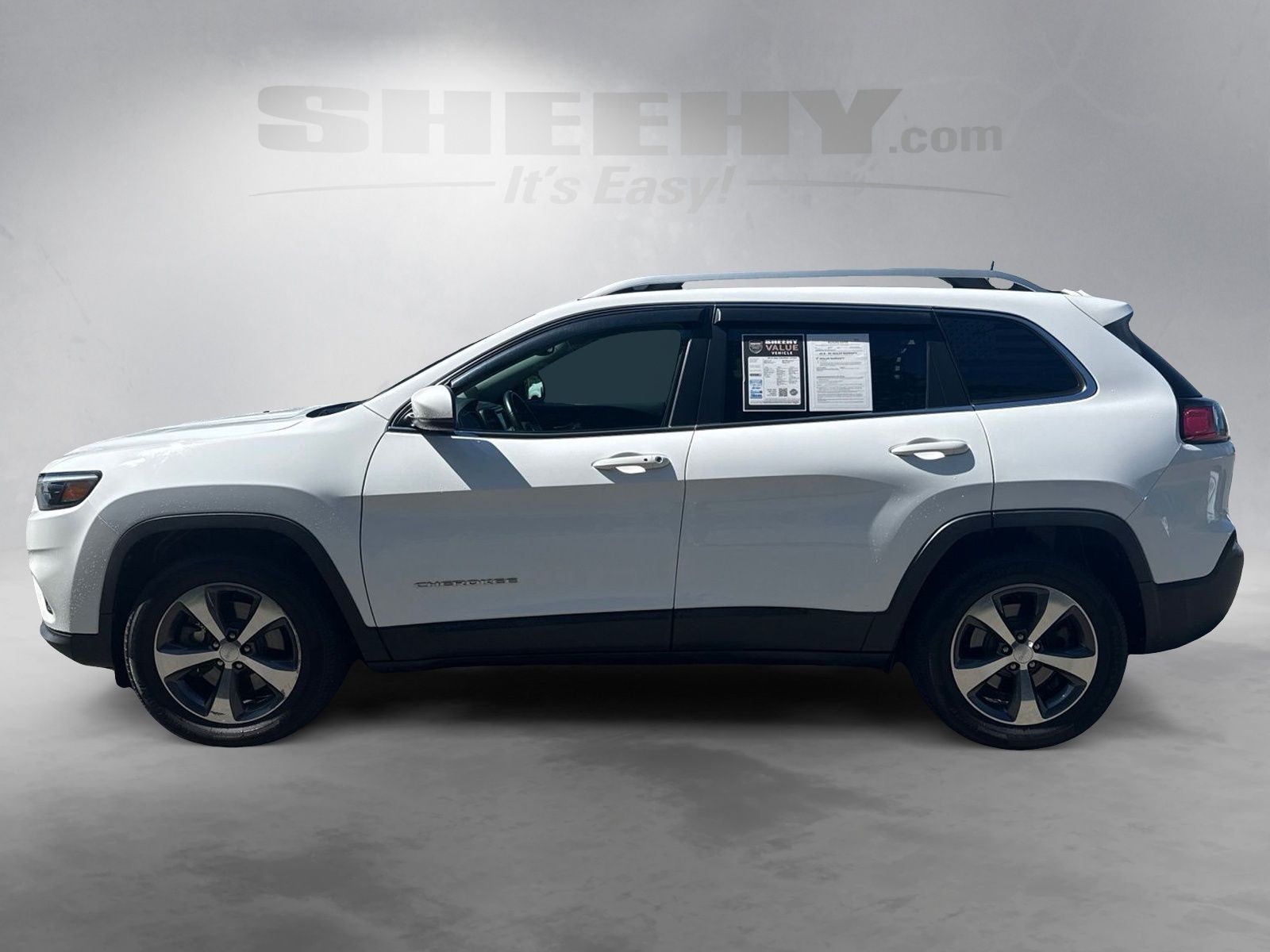 Used 2019 Bright White Clearcoat Jeep Limited image 14