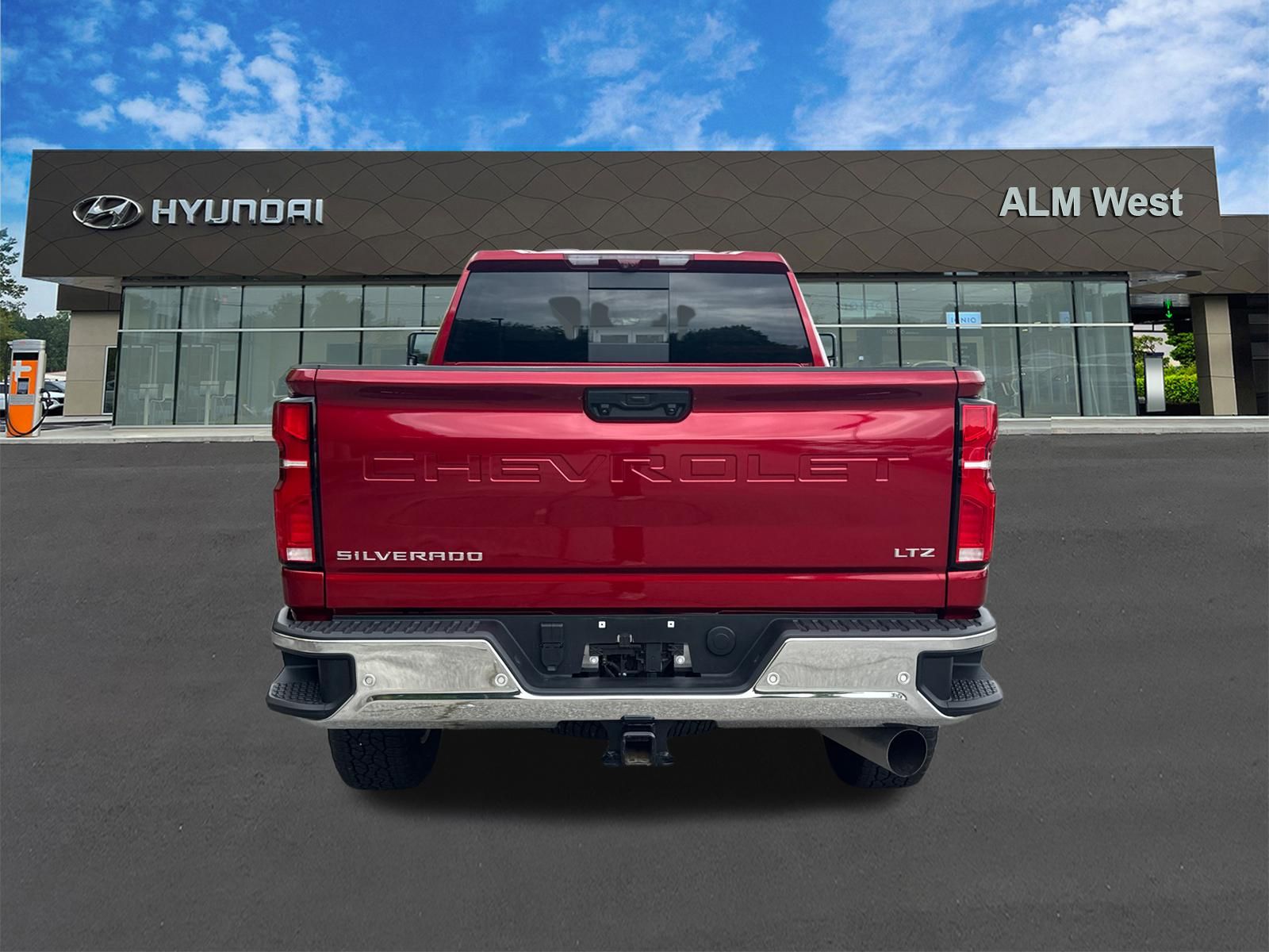 Used 2025 Radiant Red Chevrolet LTZ image 6