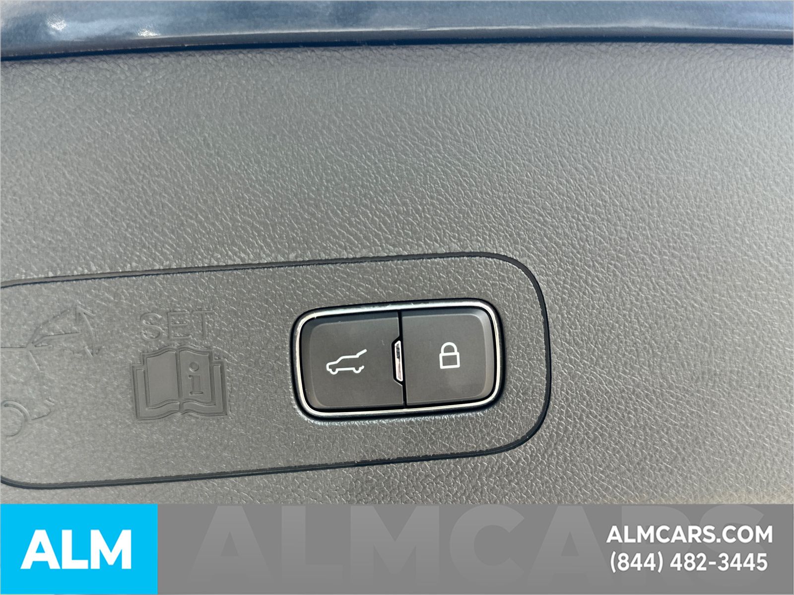 Used 2023 Blue Lincoln Grand Touring image 22