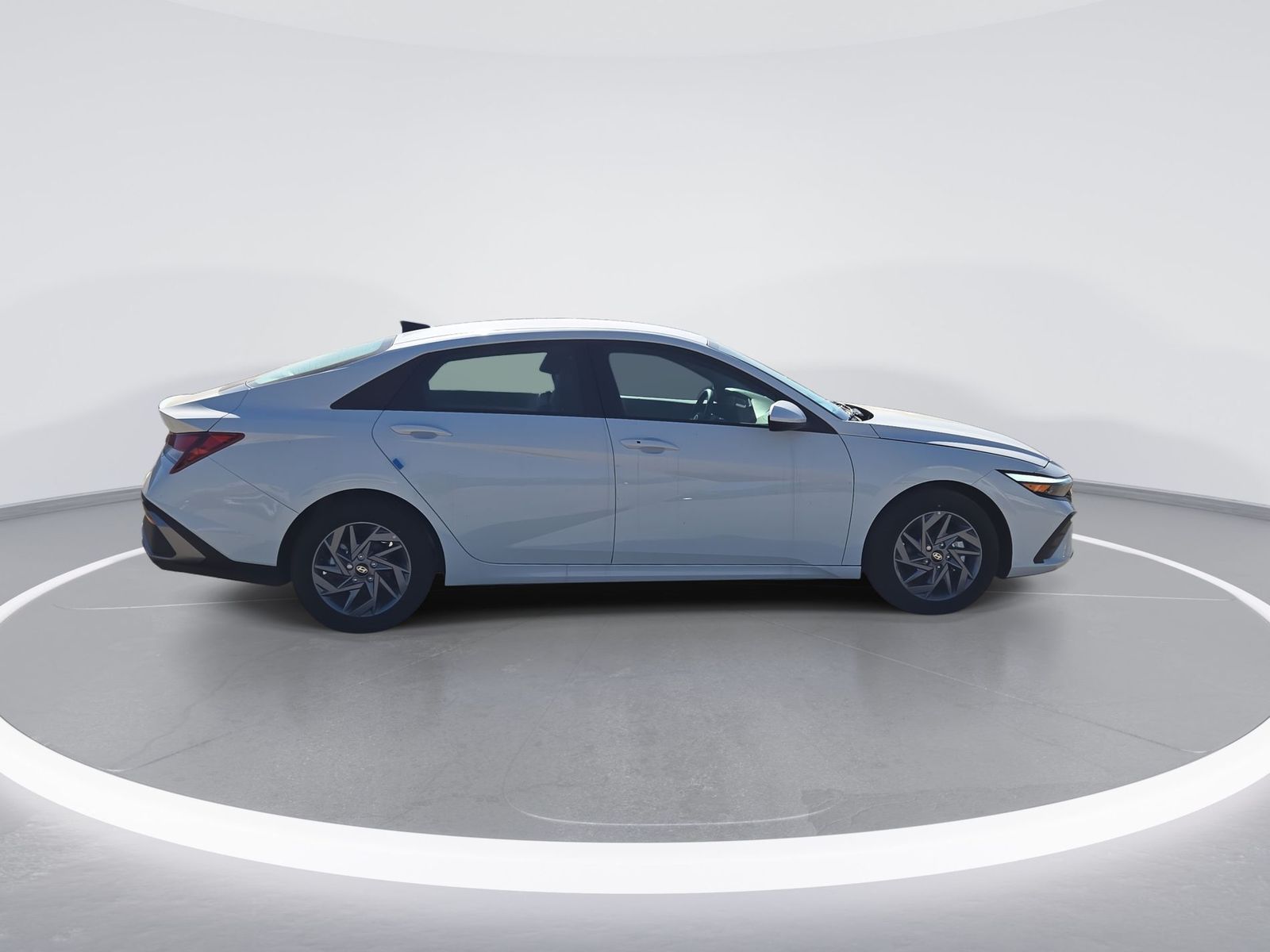 2024 Hyundai Elantra SEL 9