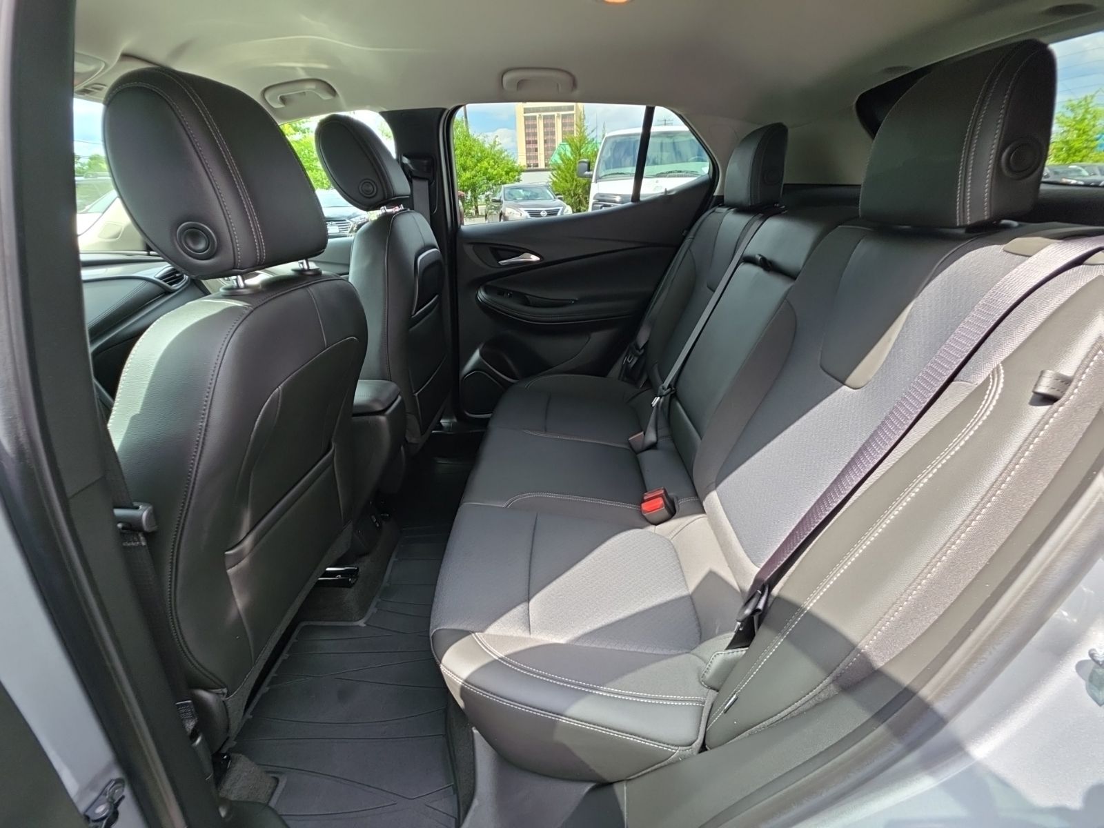 Used 2023 Gray Buick Select image 7