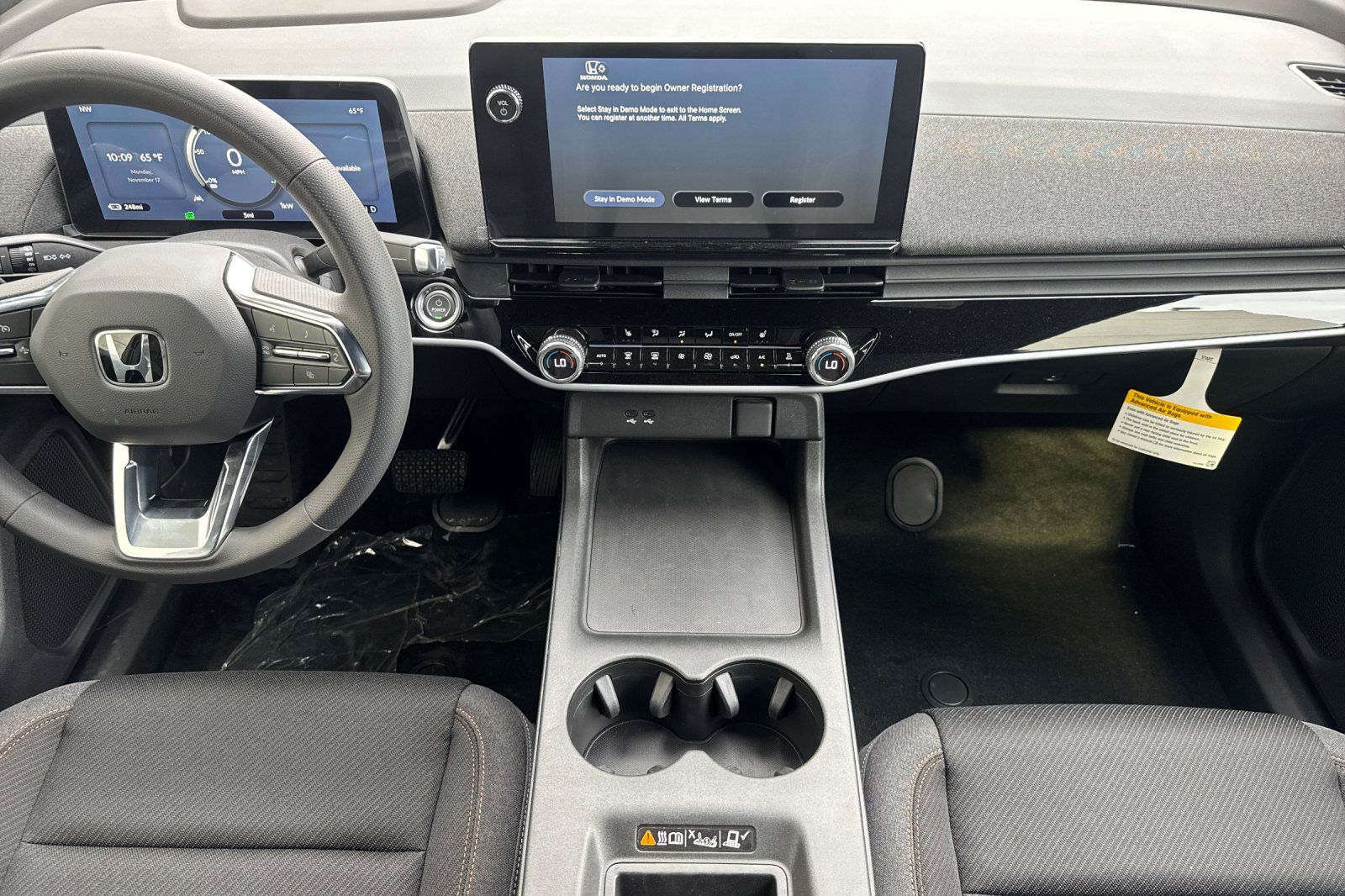 New 2026 Mercury Silver Metallic Honda EX image 14