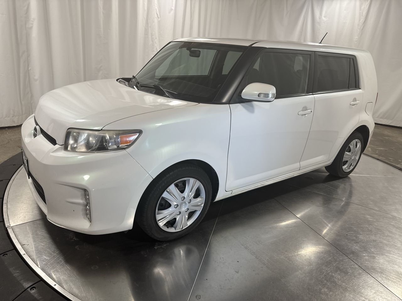 2014 Scion xB Base