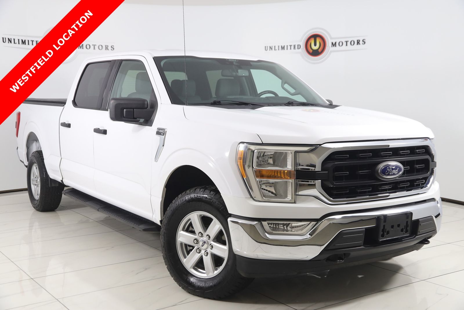 Oxford White 2021 Ford F-150 XLT SuperCrew 4WD Pickup Truck Four-Wheel Drive Automatic
