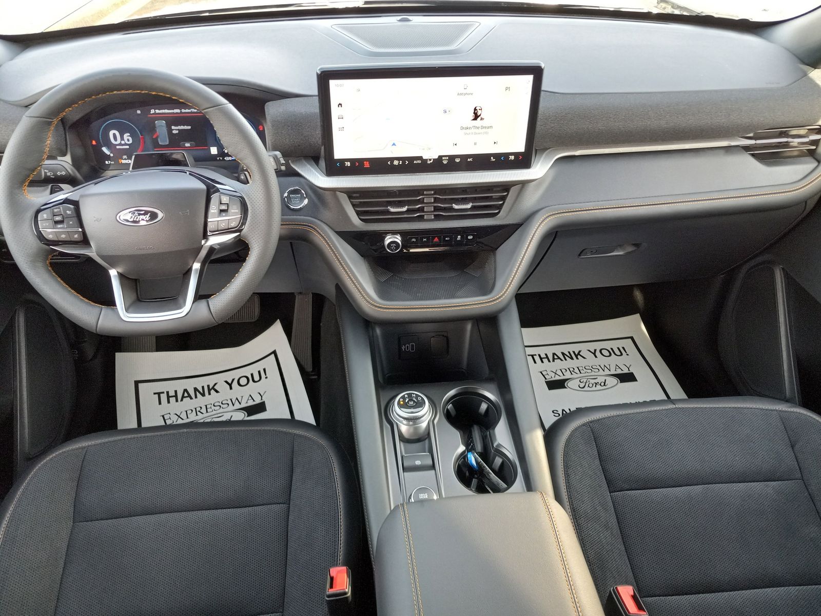 2026 Ford Explorer image 15