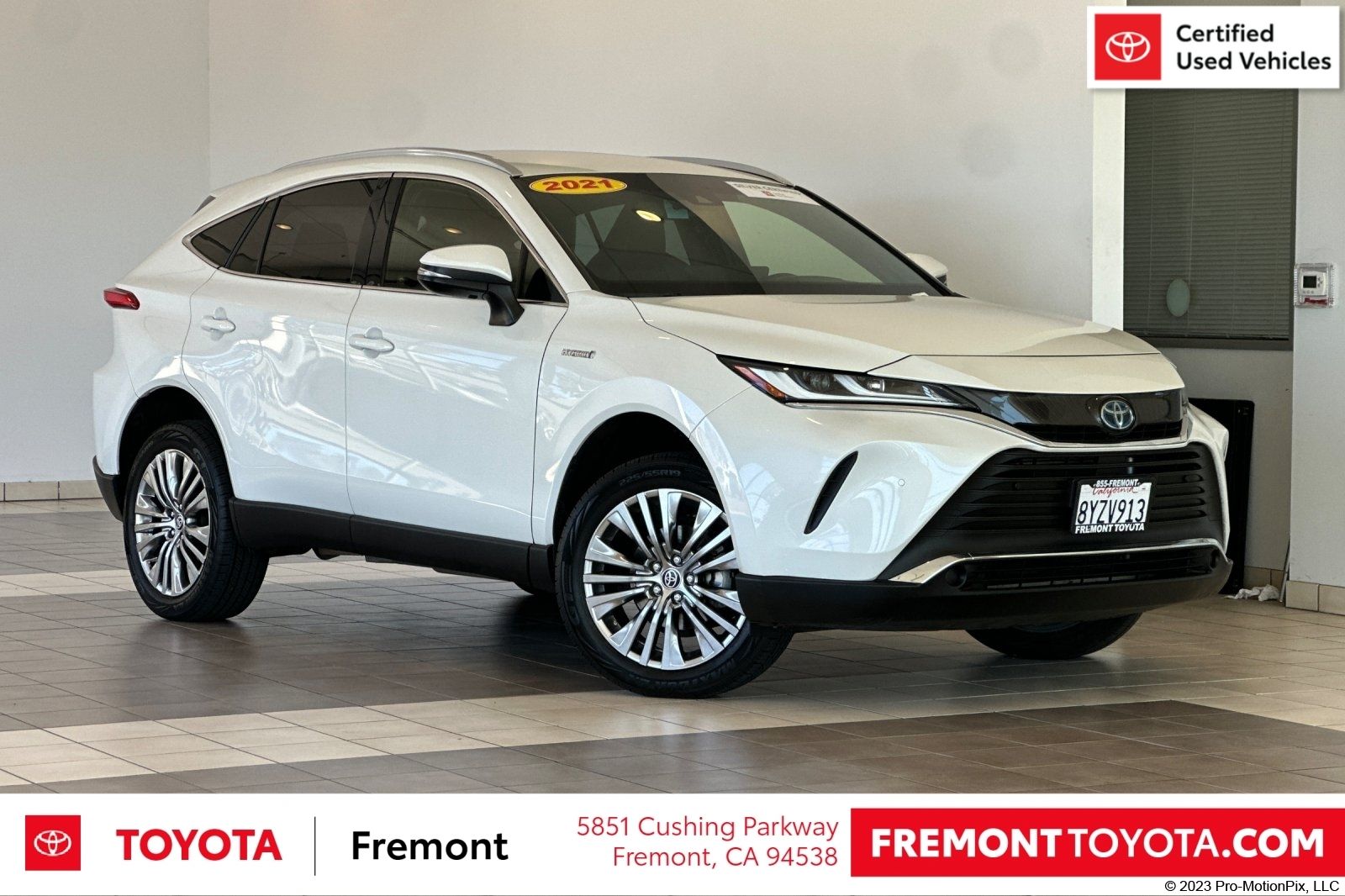 White (Blizzard Pearl) 2021 Toyota Venza SUV / Crossover All-Wheel Drive Continuously Variable Transmission
