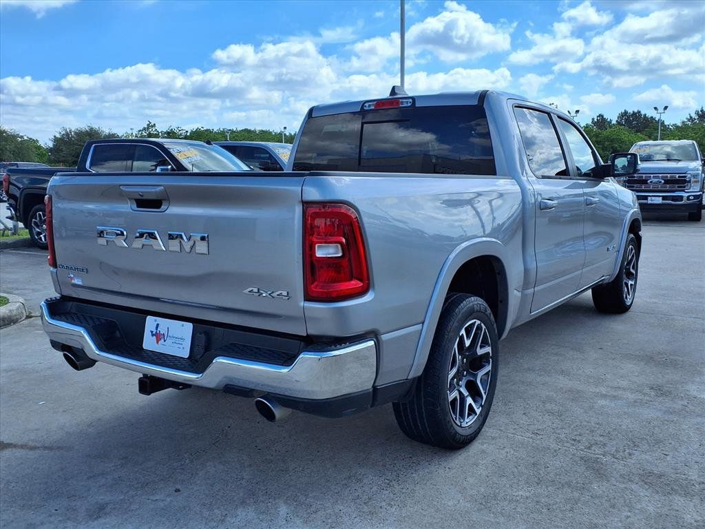 2025 Ram 1500 Laramie - 4