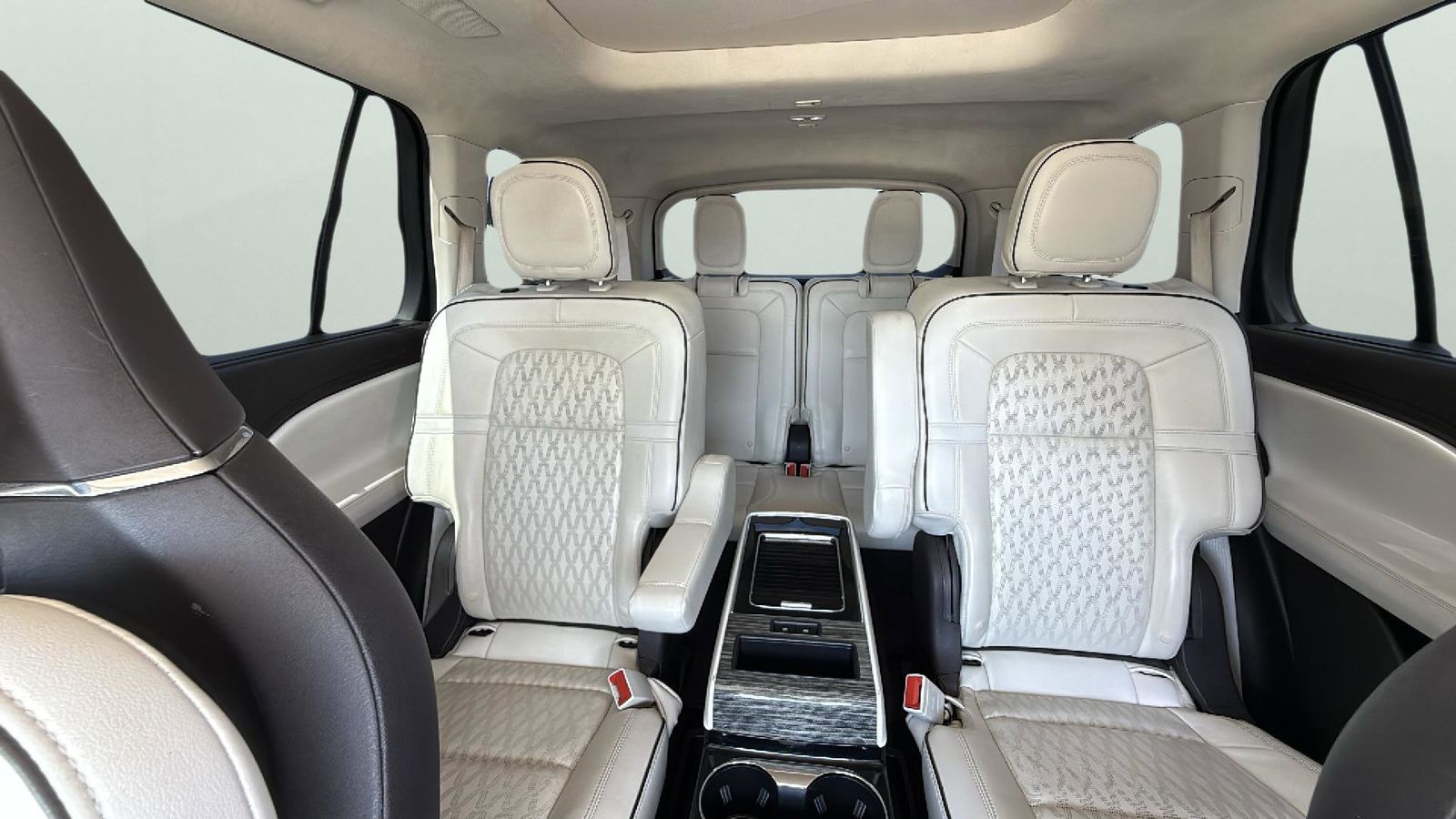 Used Car 2021 Lincoln Aviator  Black Label For Sale Under $40,000 In Austin, Texas