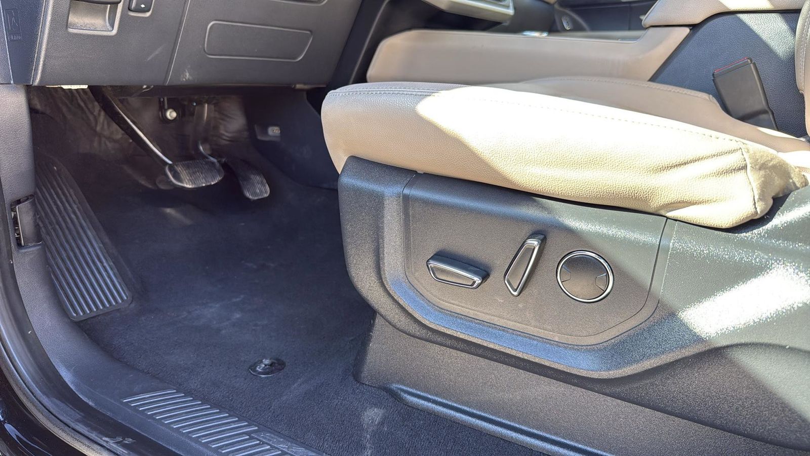 Used Car 2024 Ford Expedition  Limited For Sale Under $50,000 In Austin, Texas