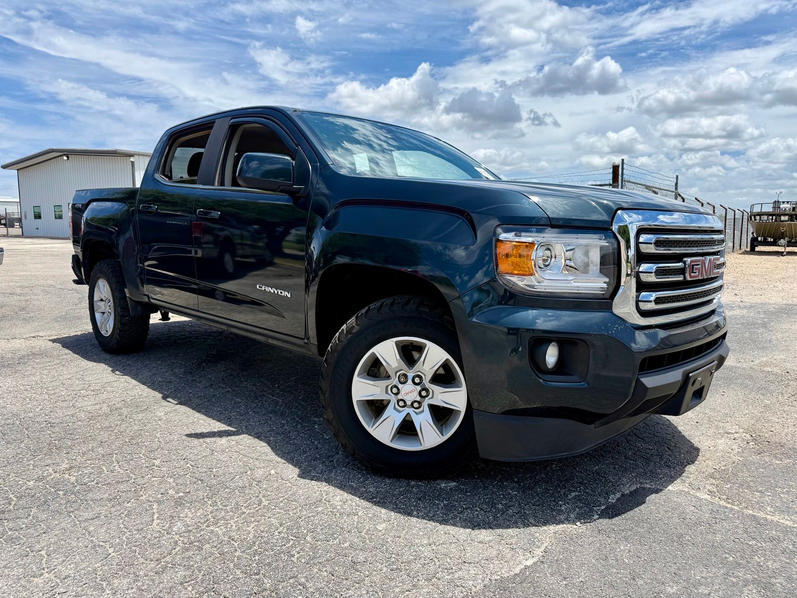 Dark Slate Metallic 2018 GMC Canyon Pickup Truck Four-Wheel Drive 8-Speed Automatic