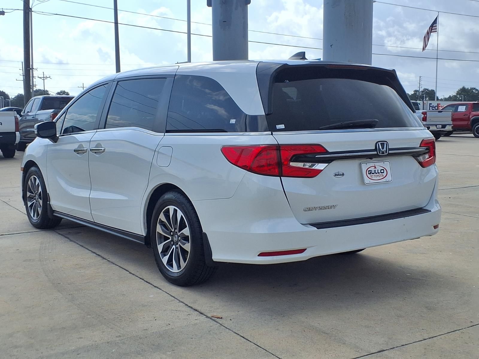 2022 Honda Odyssey EX-L White at Parkway Family Mazda