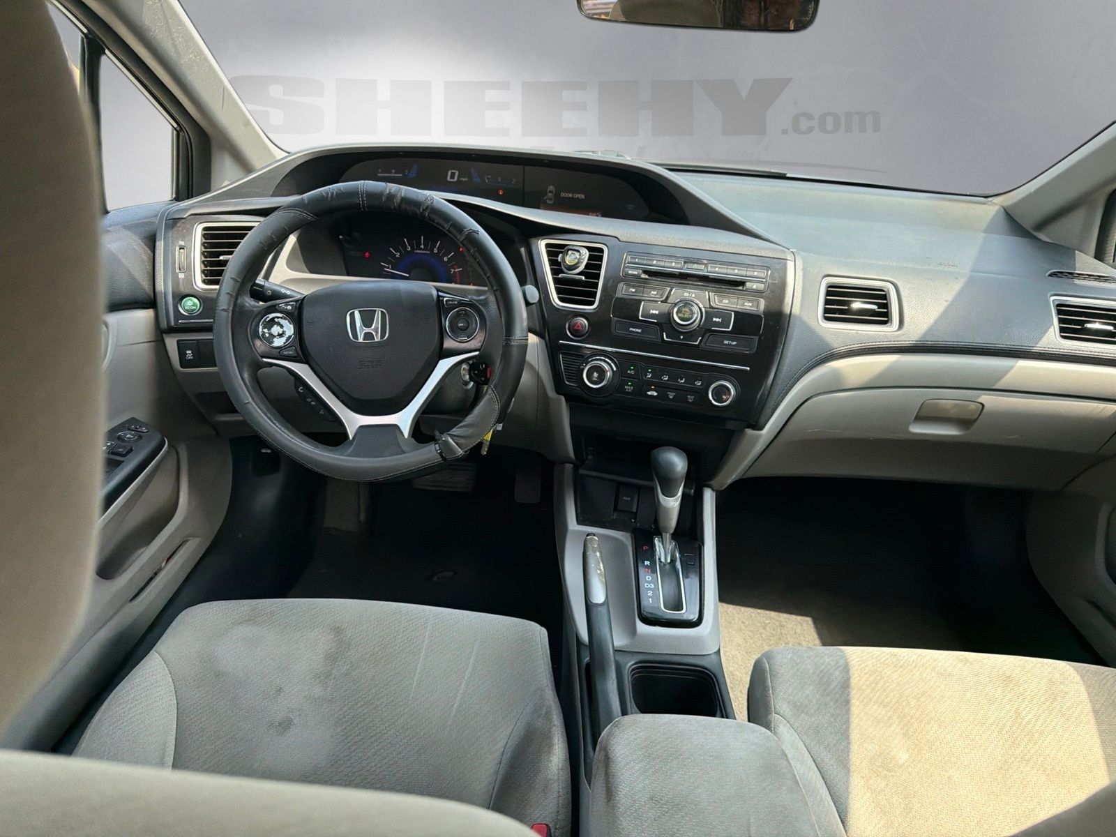 Used 2013 Gray Honda LX image 3