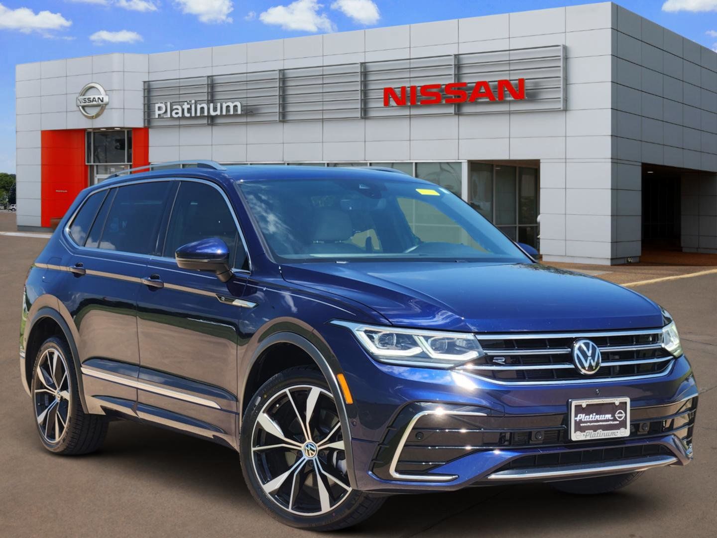 Blue 2024 Volkswagen Tiguan SUV / Crossover All-Wheel Drive 8-Speed Automatic