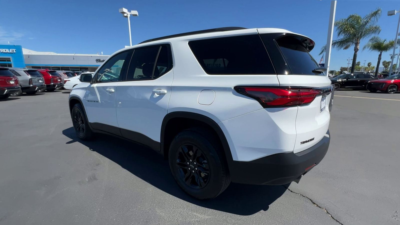 used 2023 Chevrolet Traverse car, priced at $36,076