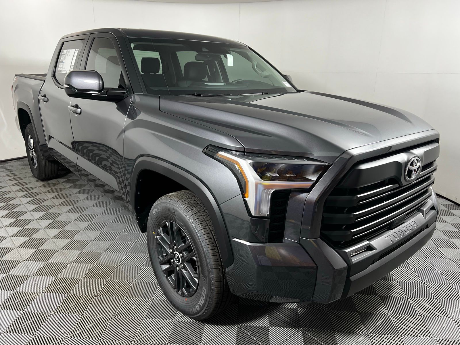 2025 Toyota Tundra SR5 3