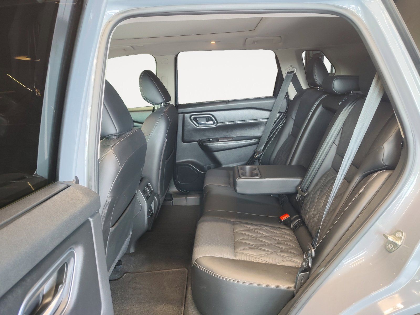 Used Car 2024 Nissan Rogue  Platinum For Sale Under $30,000 In San Antonio, Texas