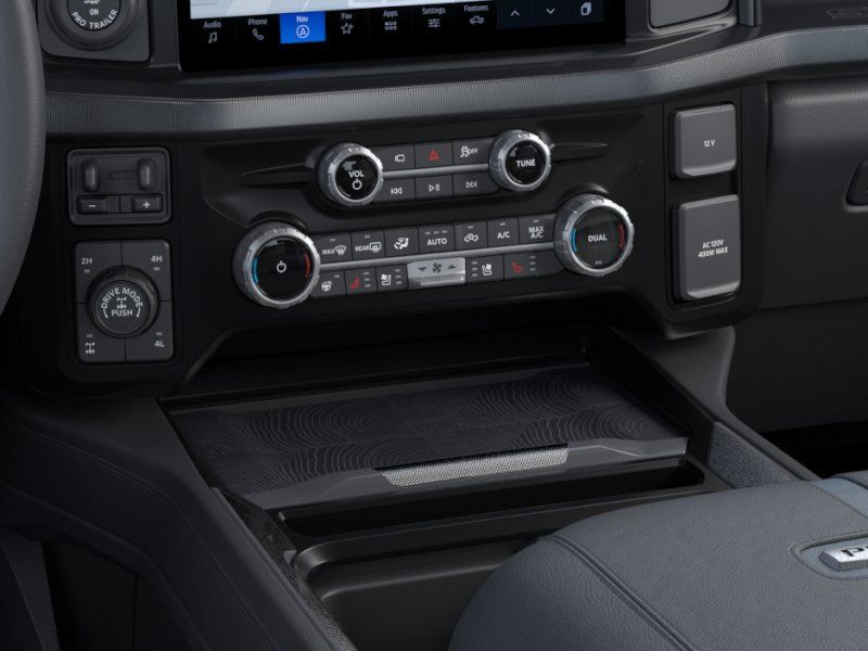 New 2026 Star White Metallic Tri-Coat Ford Platinum image 15
