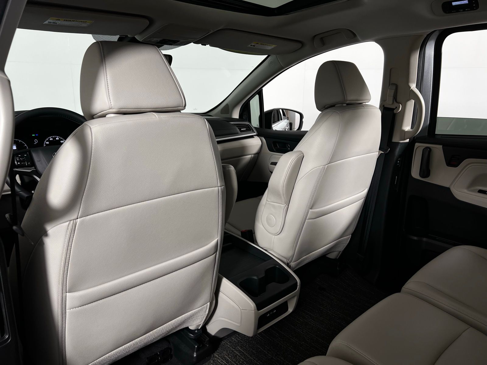 Thumbnail: 2025 Honda Odyssey - 23