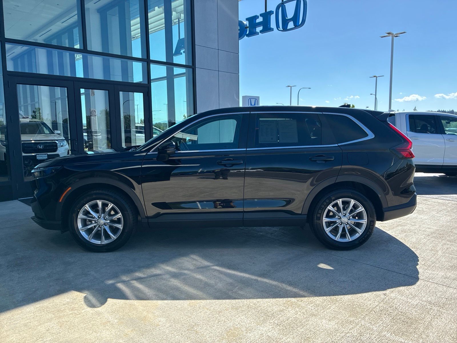 Used 2025 Honda CR-V SUV