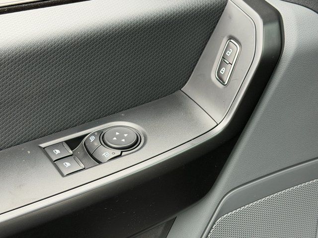New 2026 Oxford White Ford XL image 29