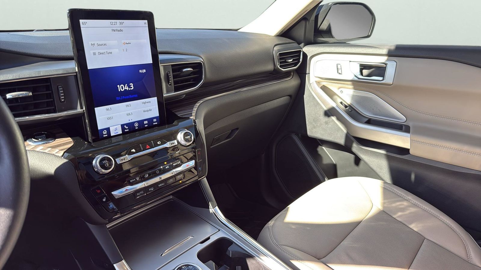 Used Car 2022 Ford Explorer  Limited For Sale Under $35,000 In Austin, Texas