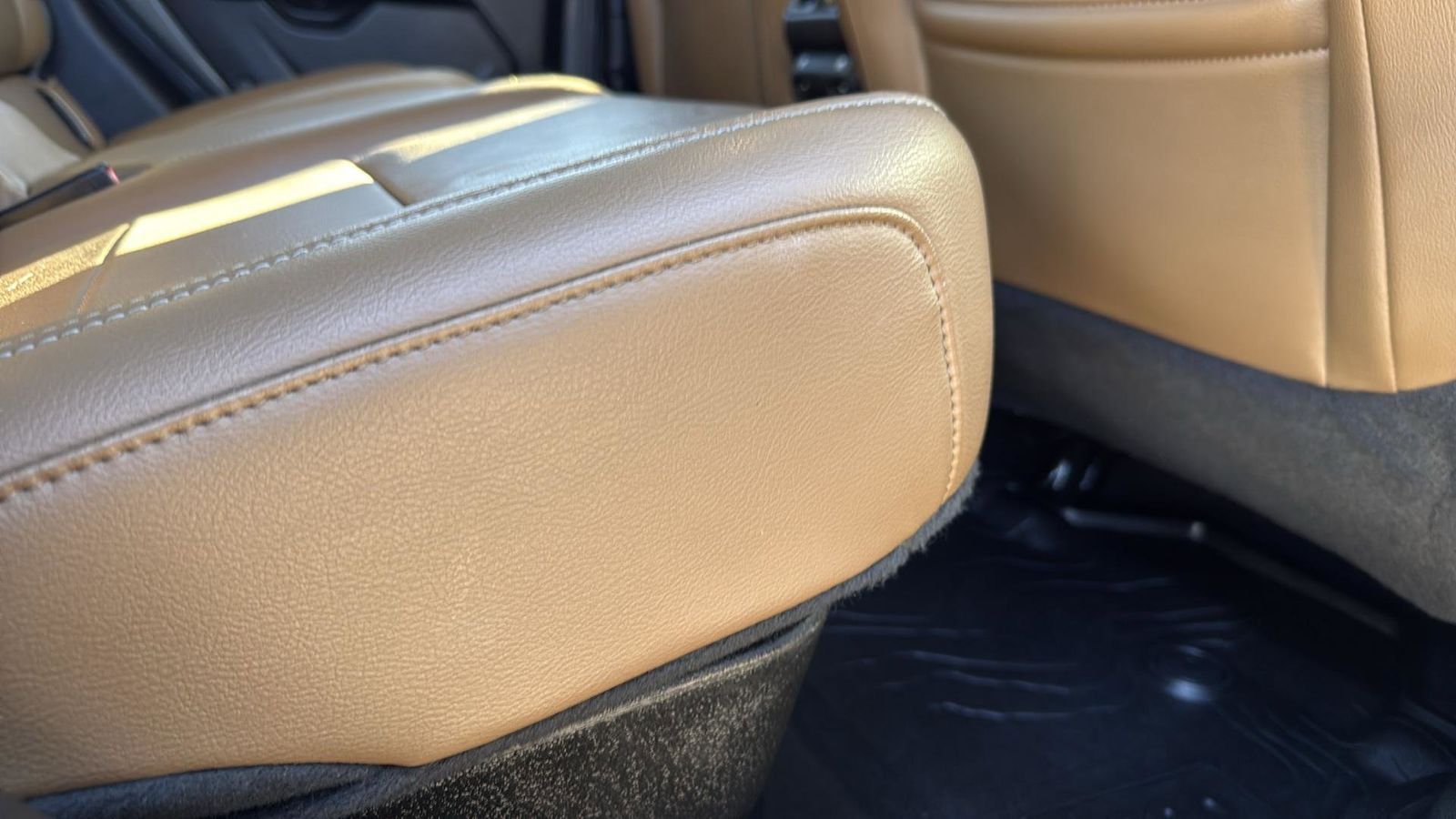 Used Car 2020 Jeep Gladiator  Overland For Sale Under $30,000 In Austin, Texas