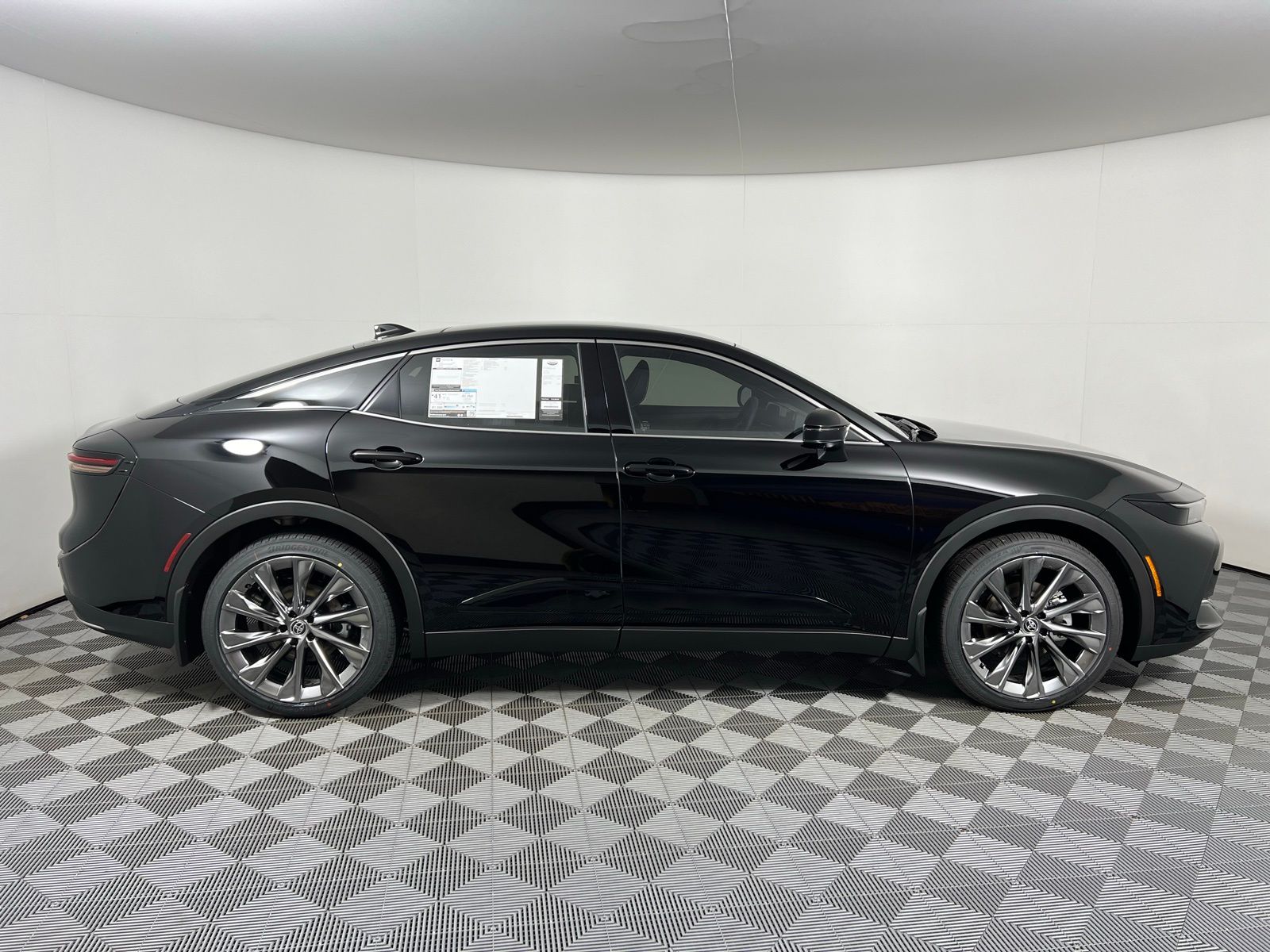 Thumbnail: 2026 Toyota Crown - 4