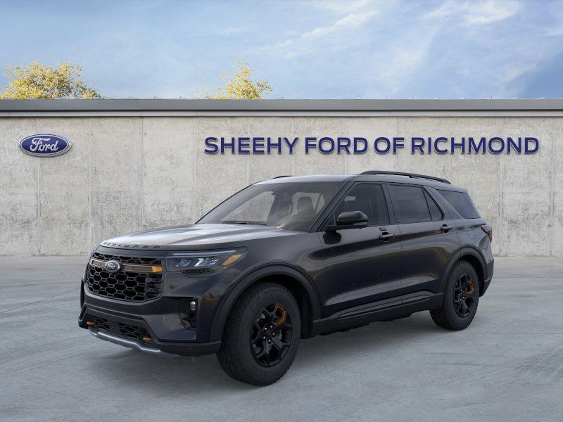 New 2026 Agate Black Metallic Ford Tremor image 2