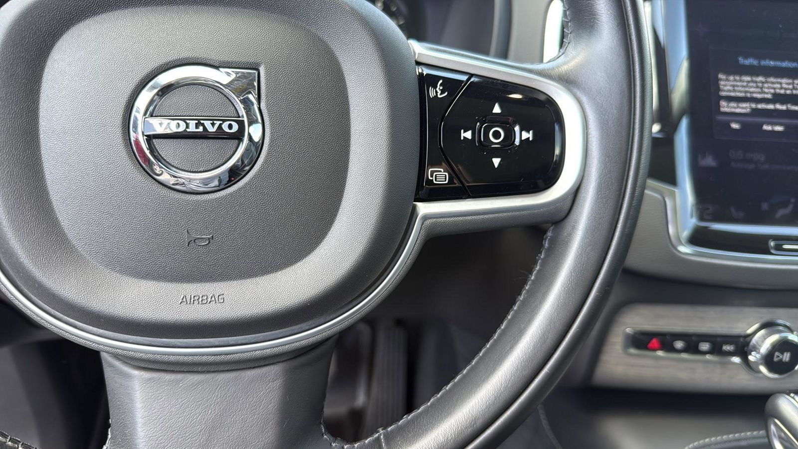 Used Car 2021 Volvo Xc90  T6 Inscription For Sale Under $35,000 In Austin, Texas