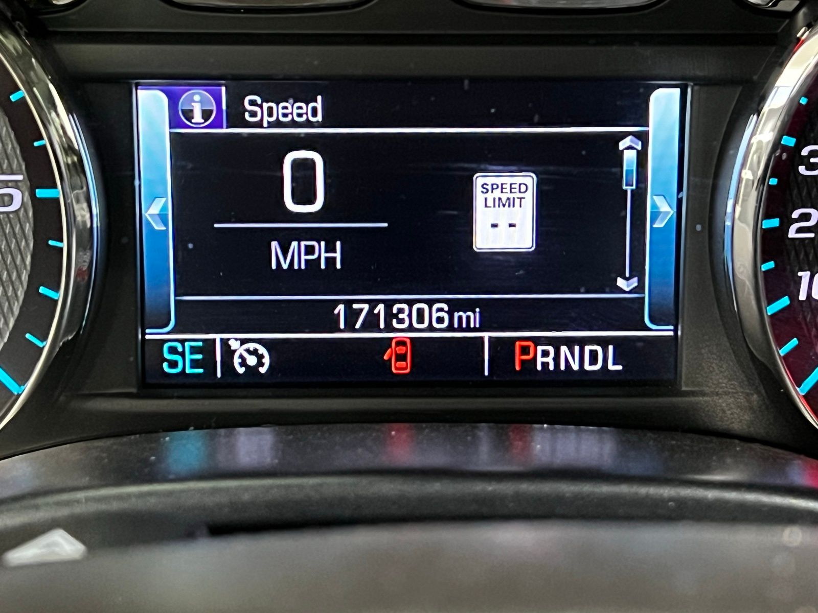 Thumbnail: 2018 Chevrolet Silverado 1500 - 10