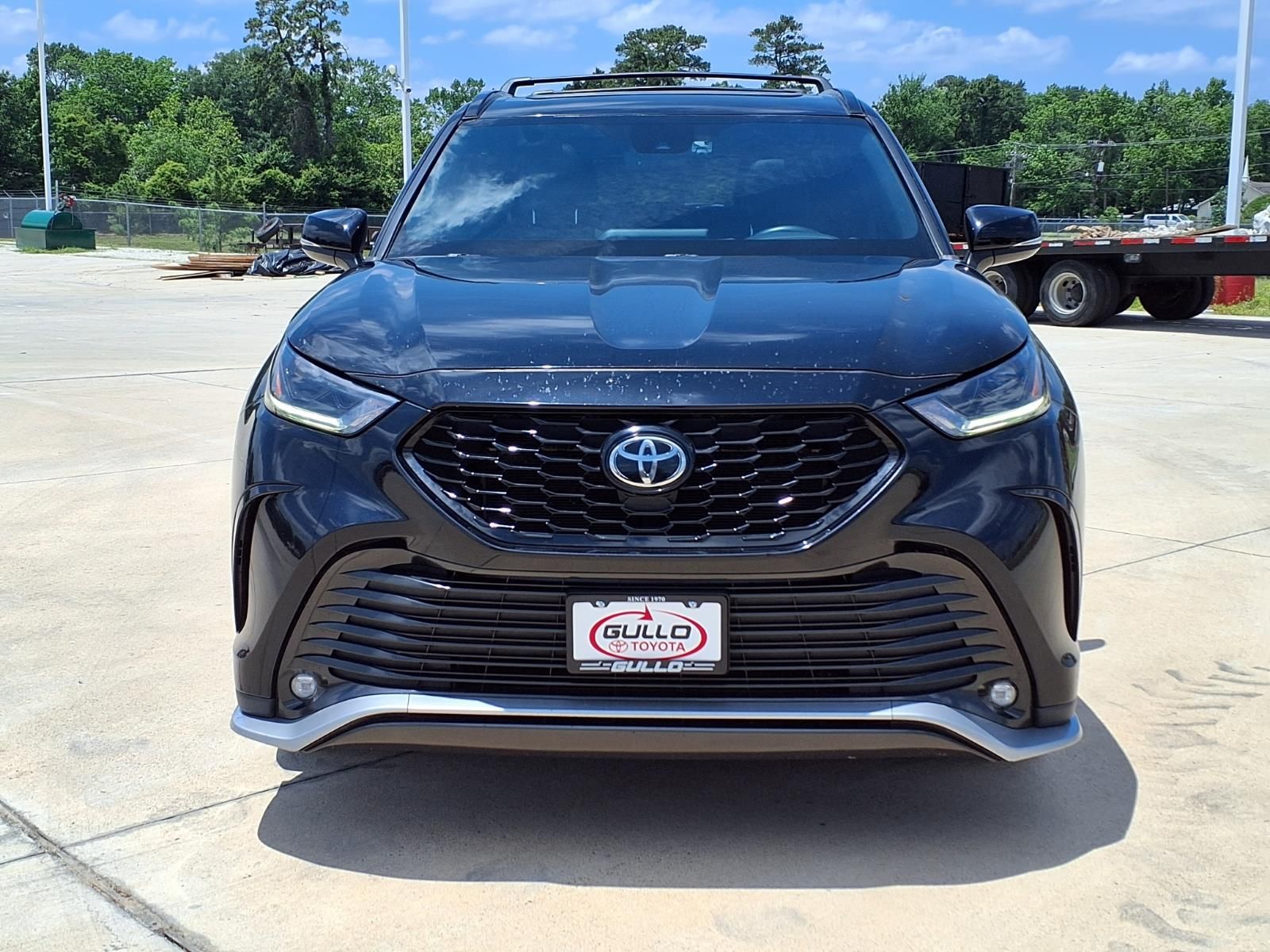 2023 Toyota Highlander XSE - 3