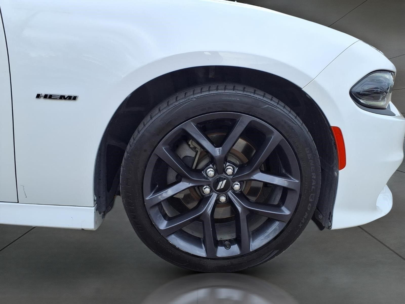 2019 Dodge Charger R/T - 9