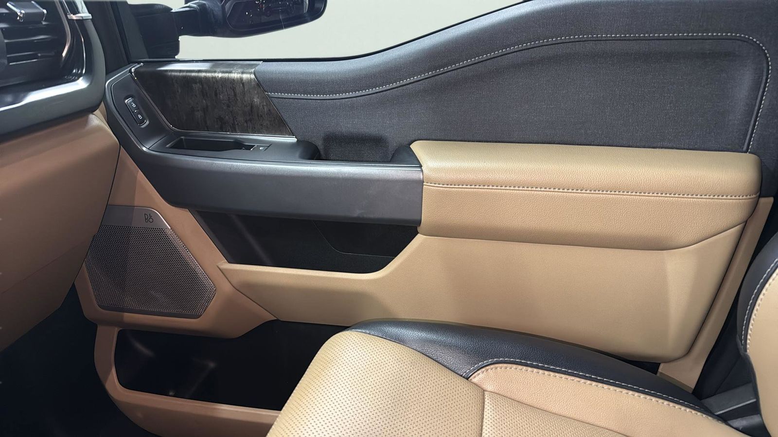 Used Car 2023 Ford F-250sd  Lariat For Sale Under $70,000 In Austin, Texas