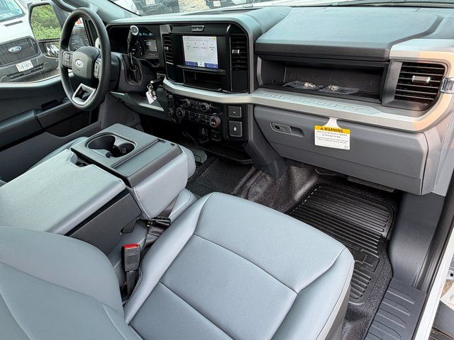 New 2026 Oxford White Ford XL image 10