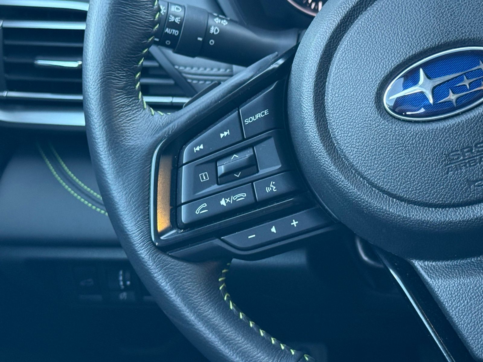 Used 2025 Black Subaru Onyx Edition image 32