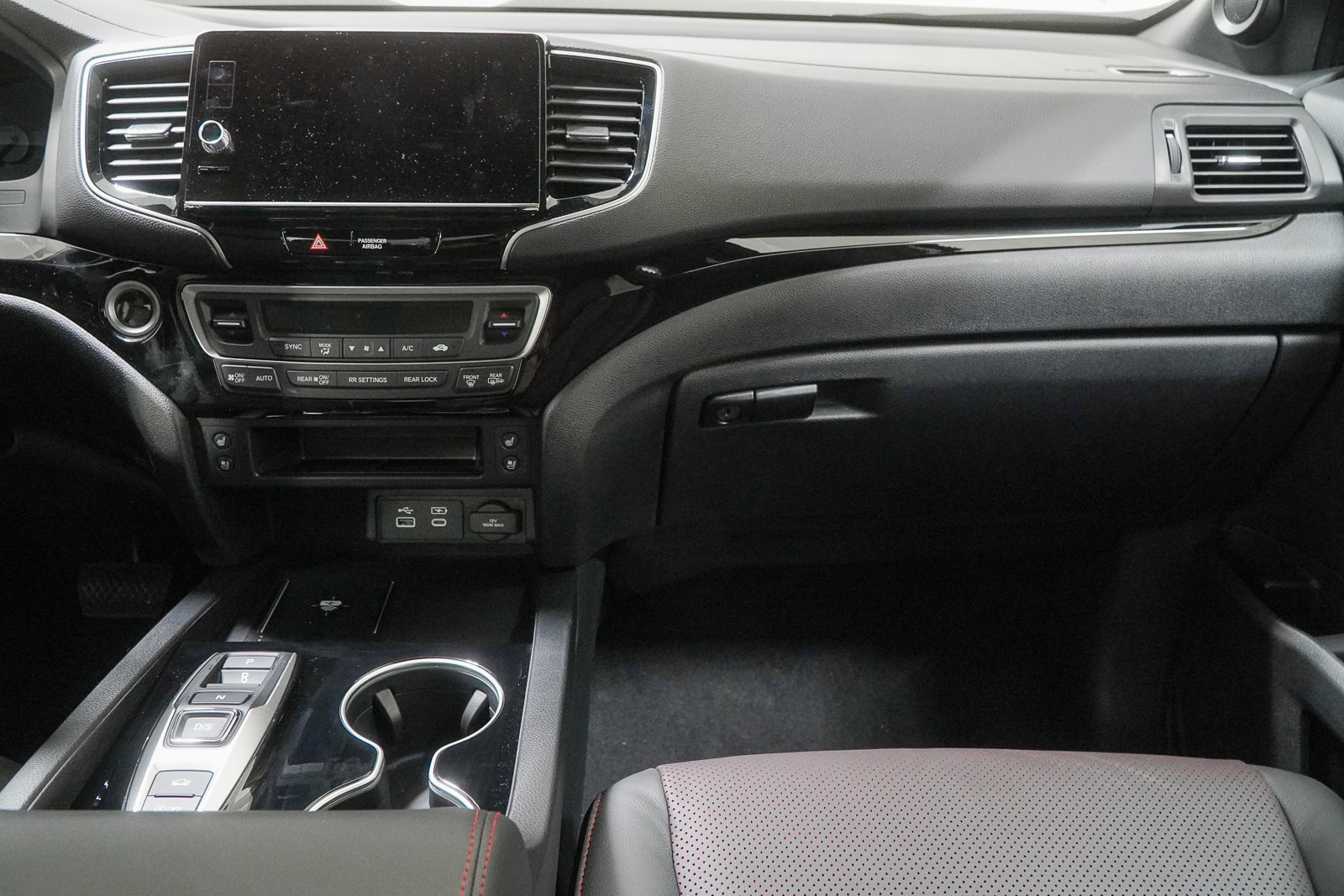 2026 Honda Ridgeline Black Edition - Photo 32