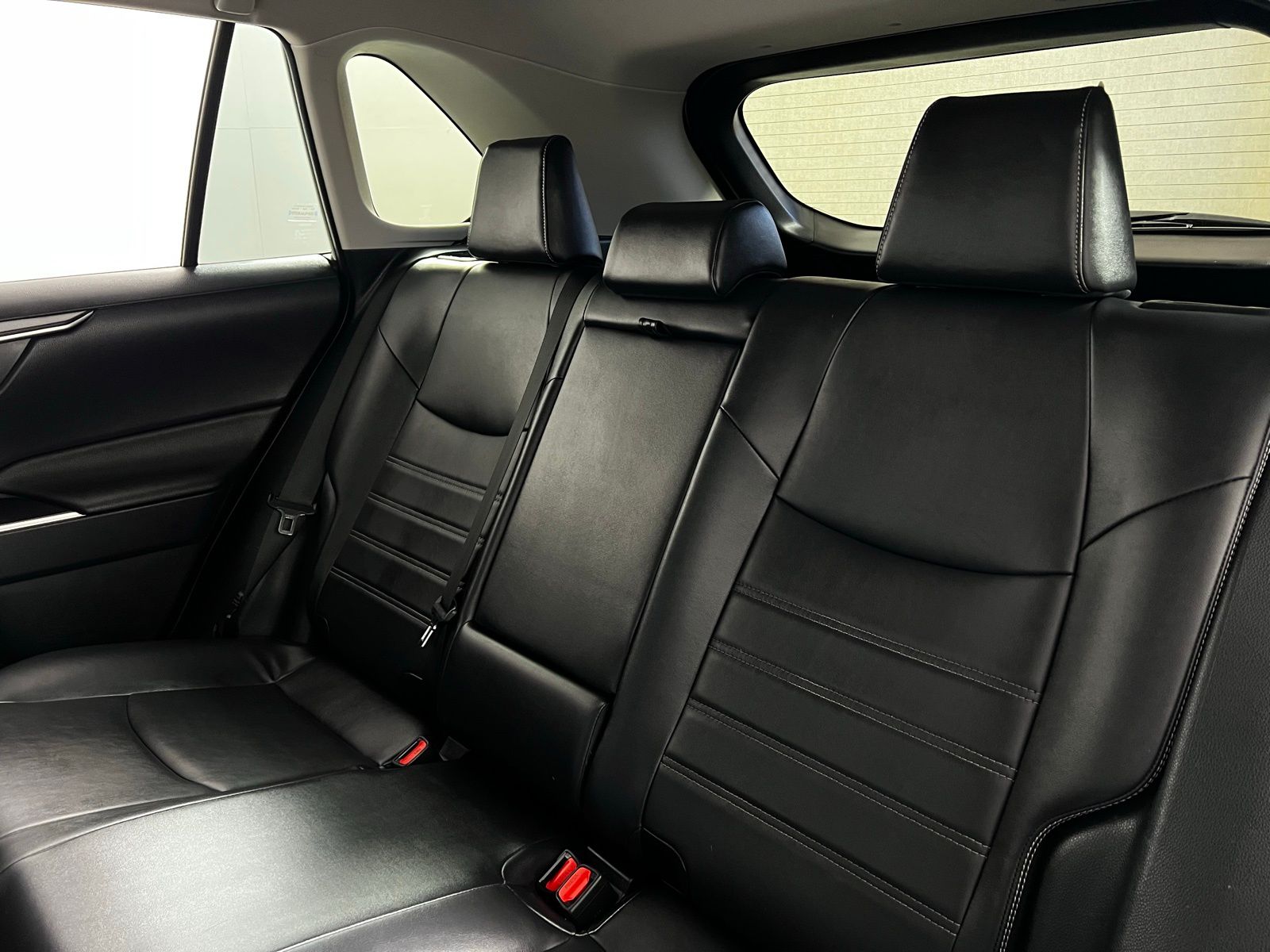 Thumbnail: 2024 Toyota RAV4 - 25