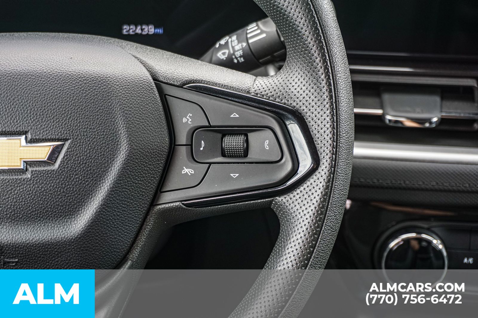Used 2025 Black Chevrolet LT image 32