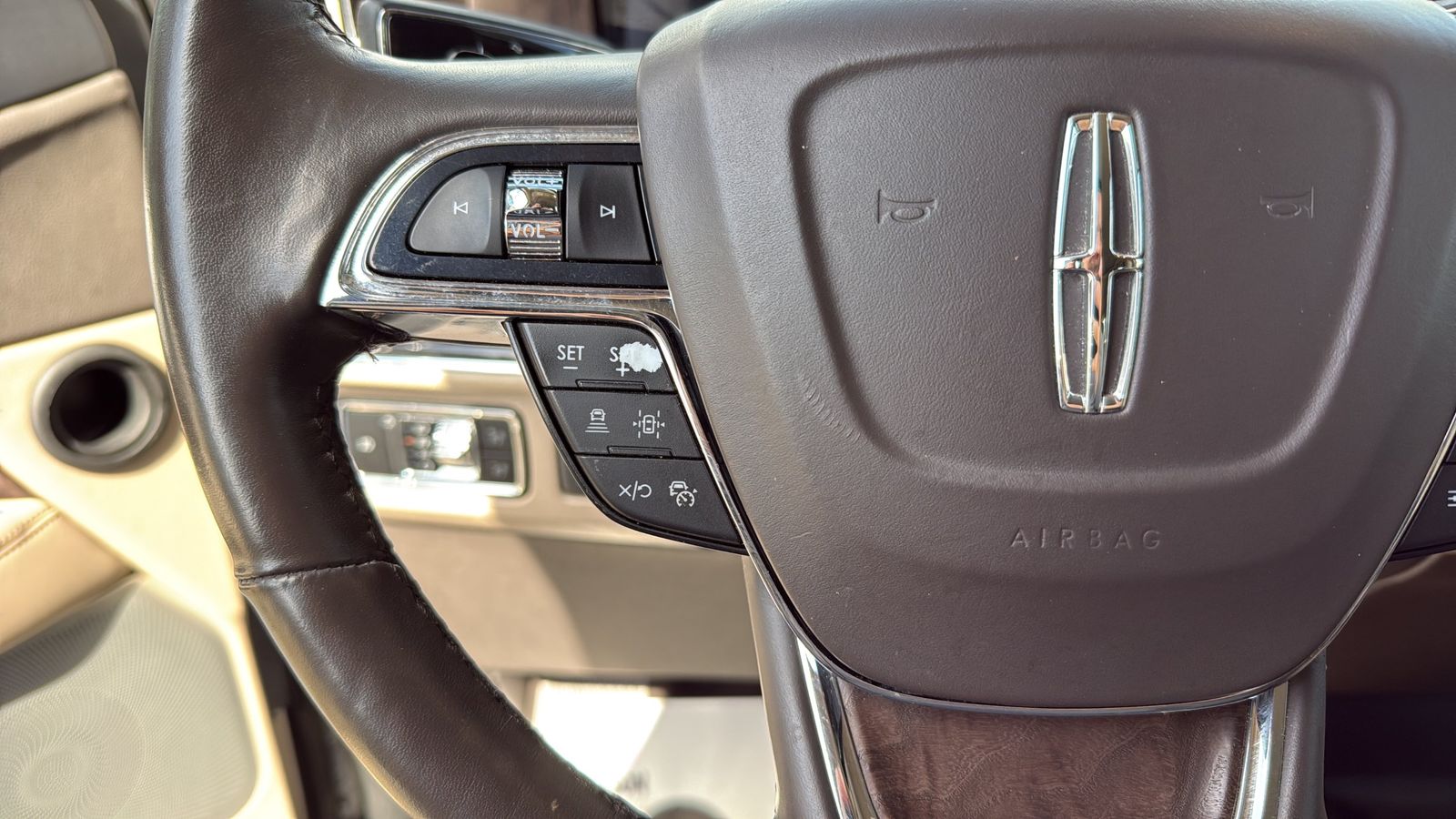Used Car 2024 Lincoln Navigator  Reserve For Sale Under $60,000 In Austin, Texas