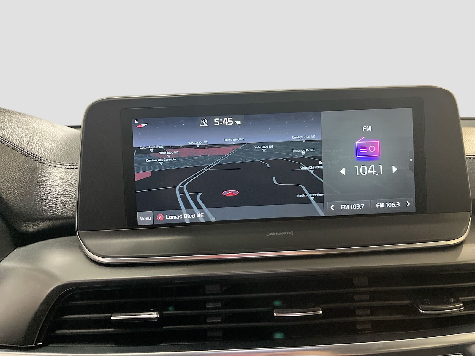 Used 2022 Silver Kia S image 15