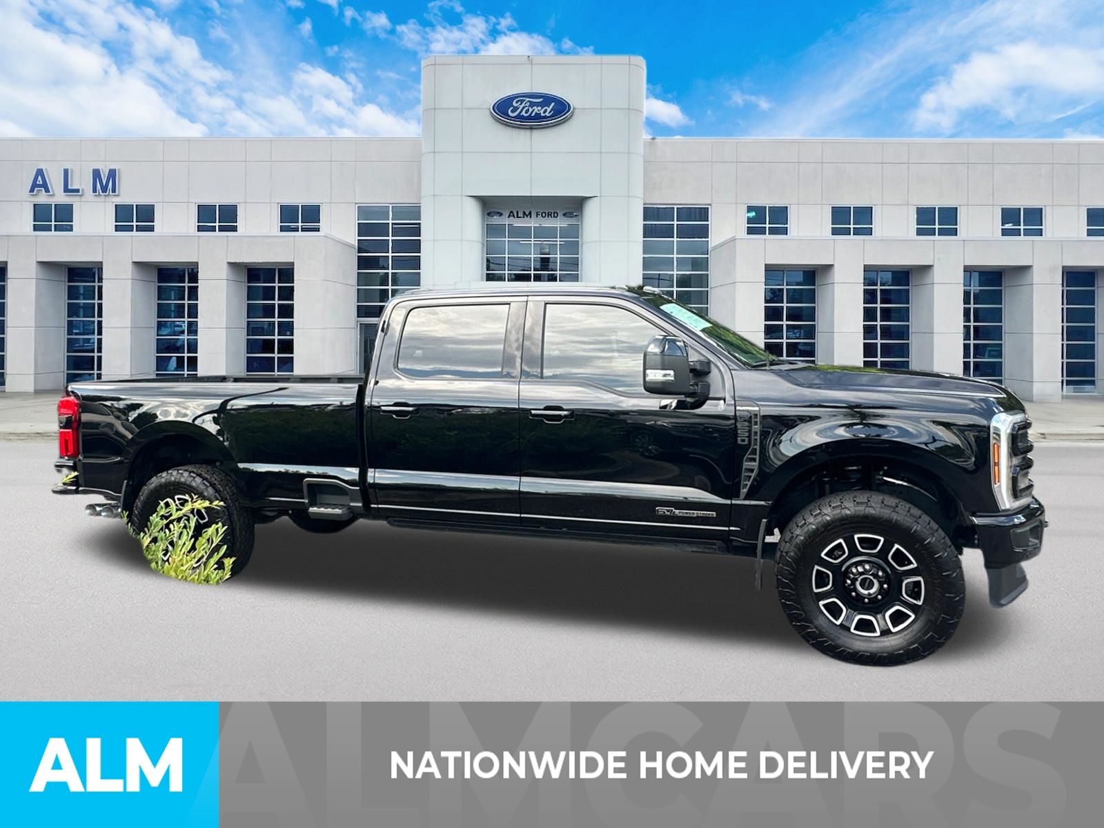 Used 2025 Black Ford Platinum image 4