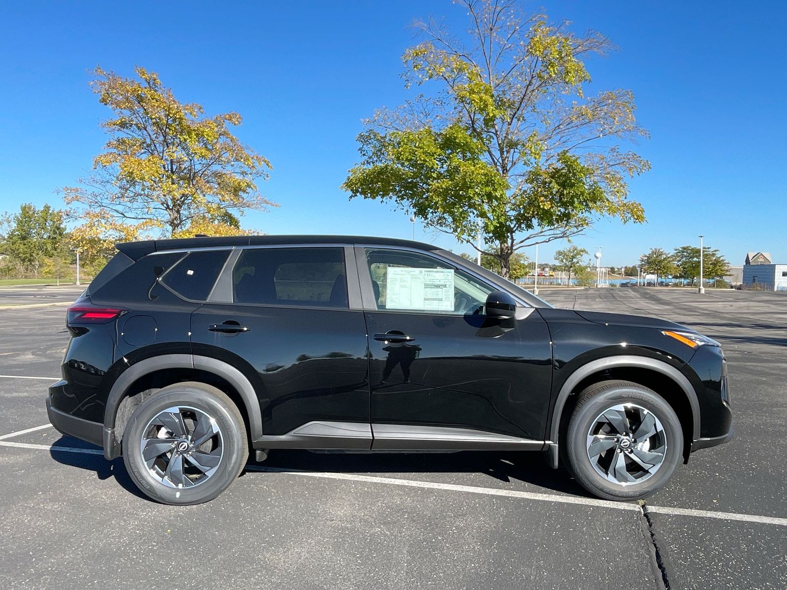 2025 Nissan Rogue SV 39