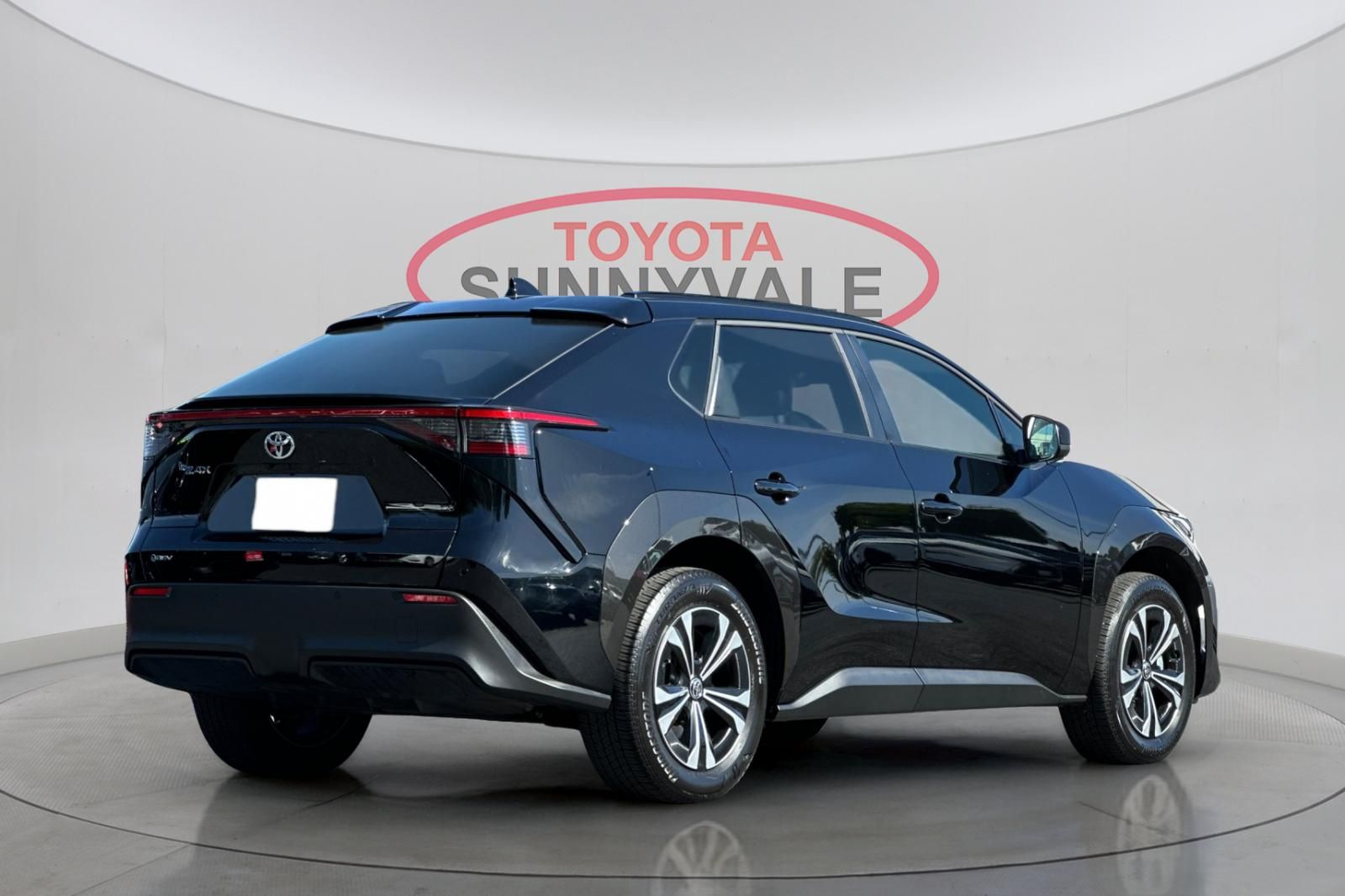 Used 2025 Toyota bZ4X XLE with VIN JTMAAAAA4SA067552 for sale in Sunnyvale, CA
