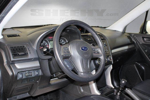 Used 2014 Black Subaru 2.5i Premium image 4