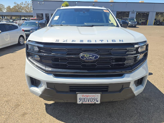 Used 2025 Silver Ford Active image 2