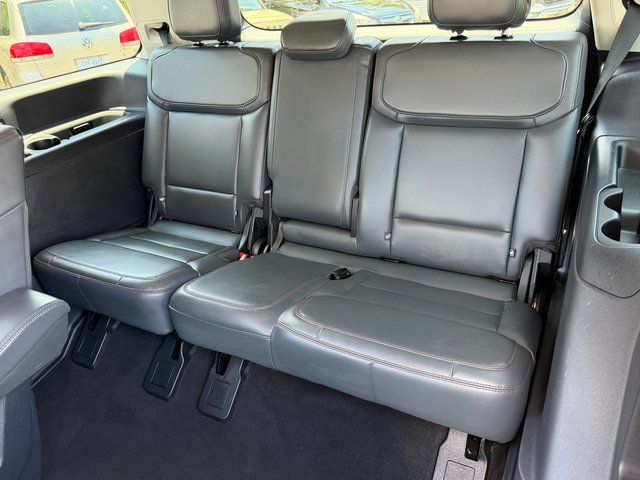 Certified Used 2025 Agate Black Metallic Ford Active image 7