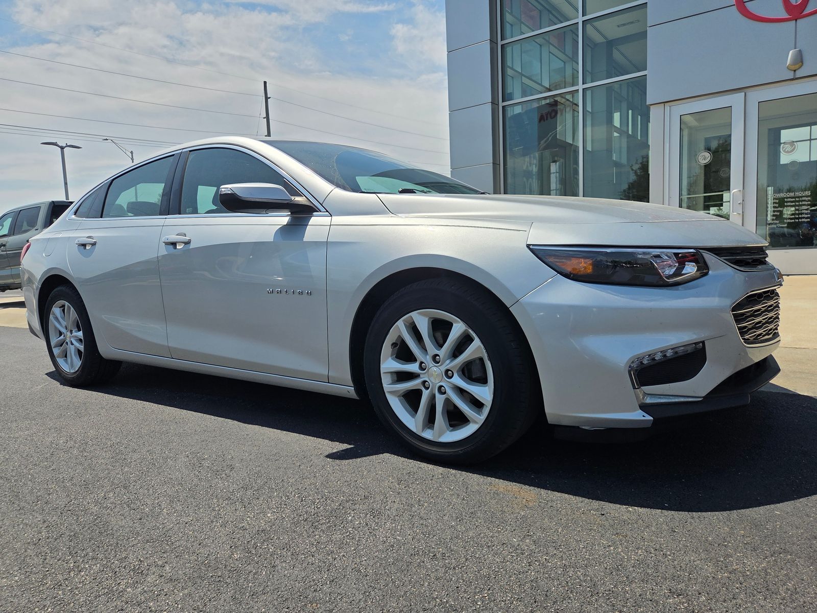 used 2018 Chevrolet Malibu car, priced at $12,421